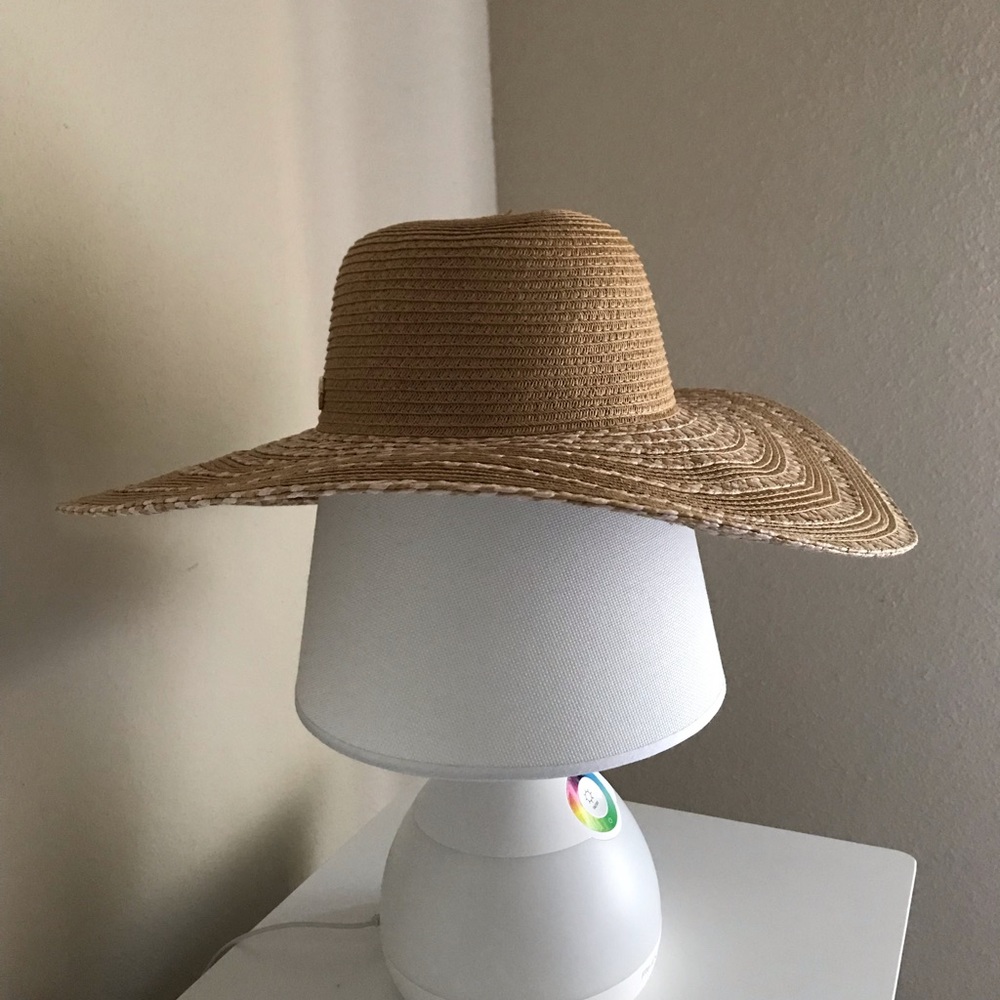 Adrienne Vittadini Sun Hat